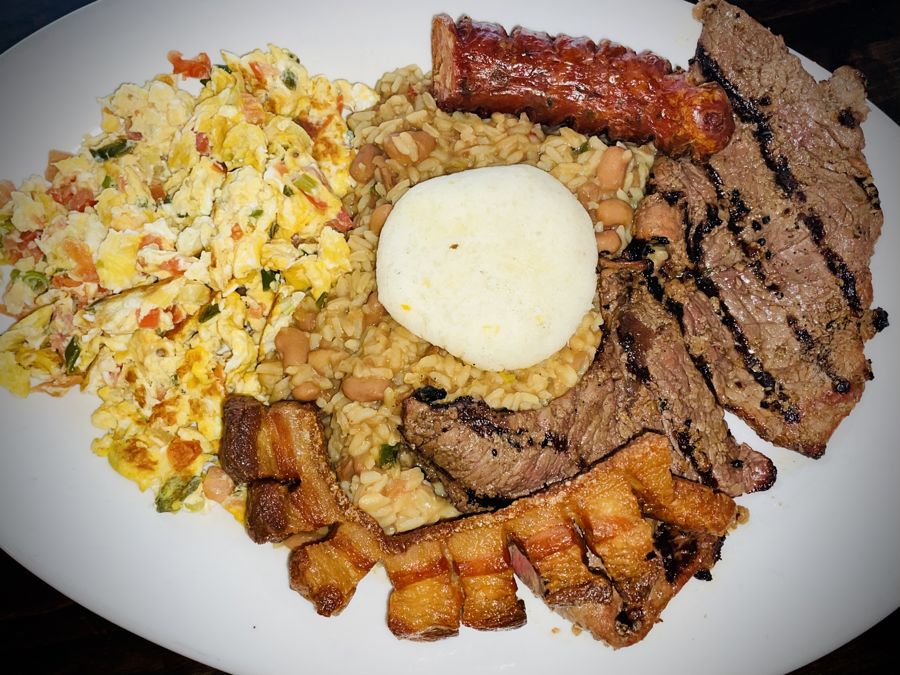 Bandeja Paisa