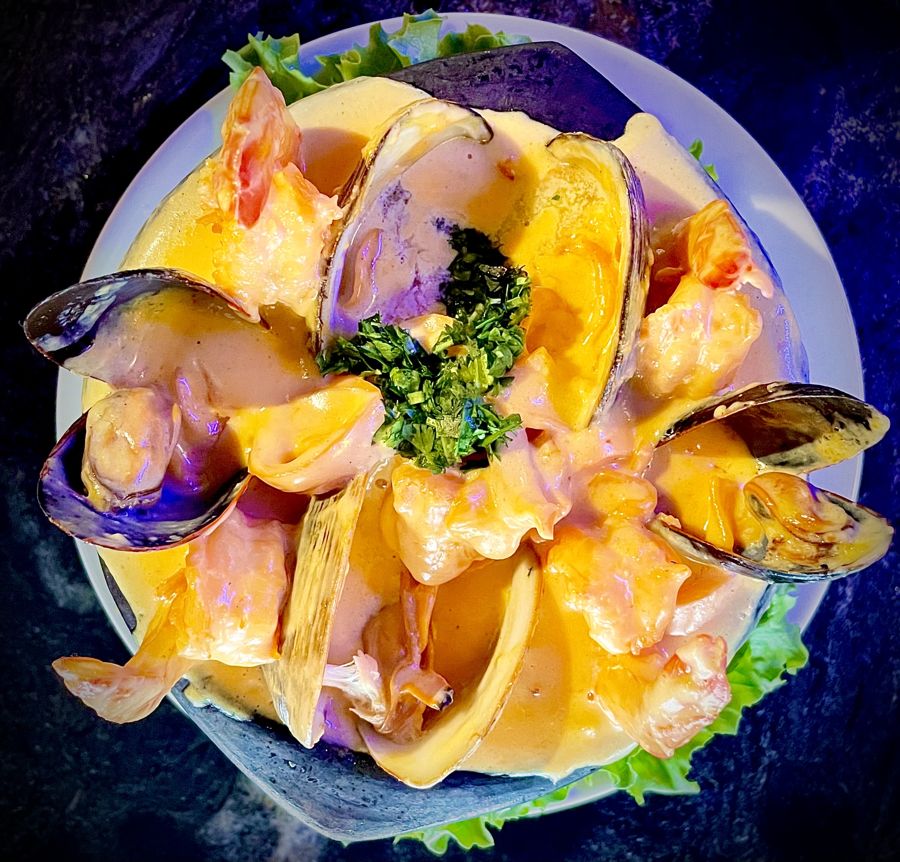 36. Cazuela de Mariscos