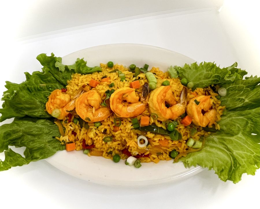38. Arroz con Camarones