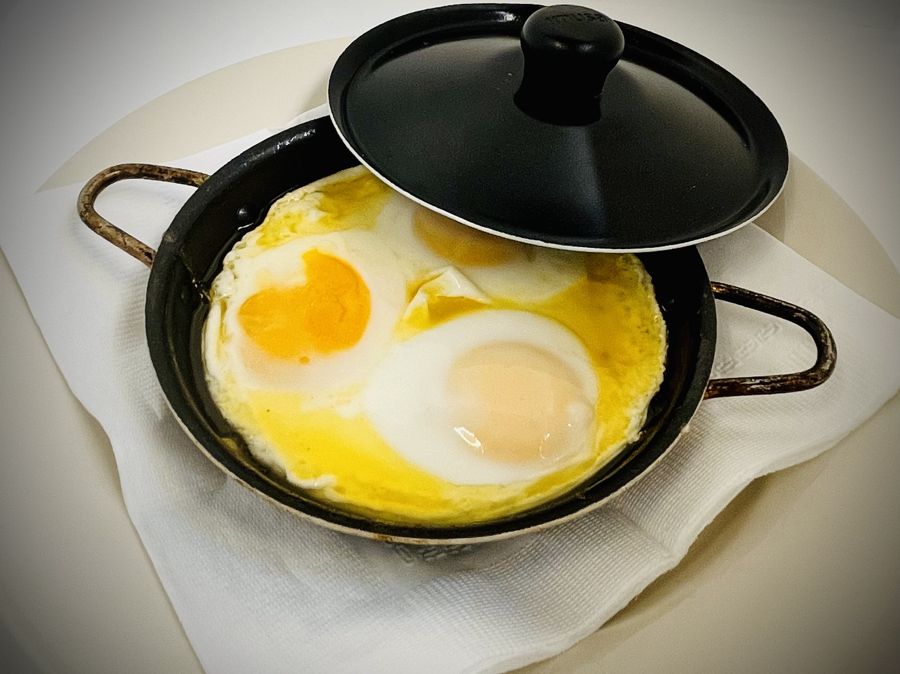 4. Huevos en Cacerola